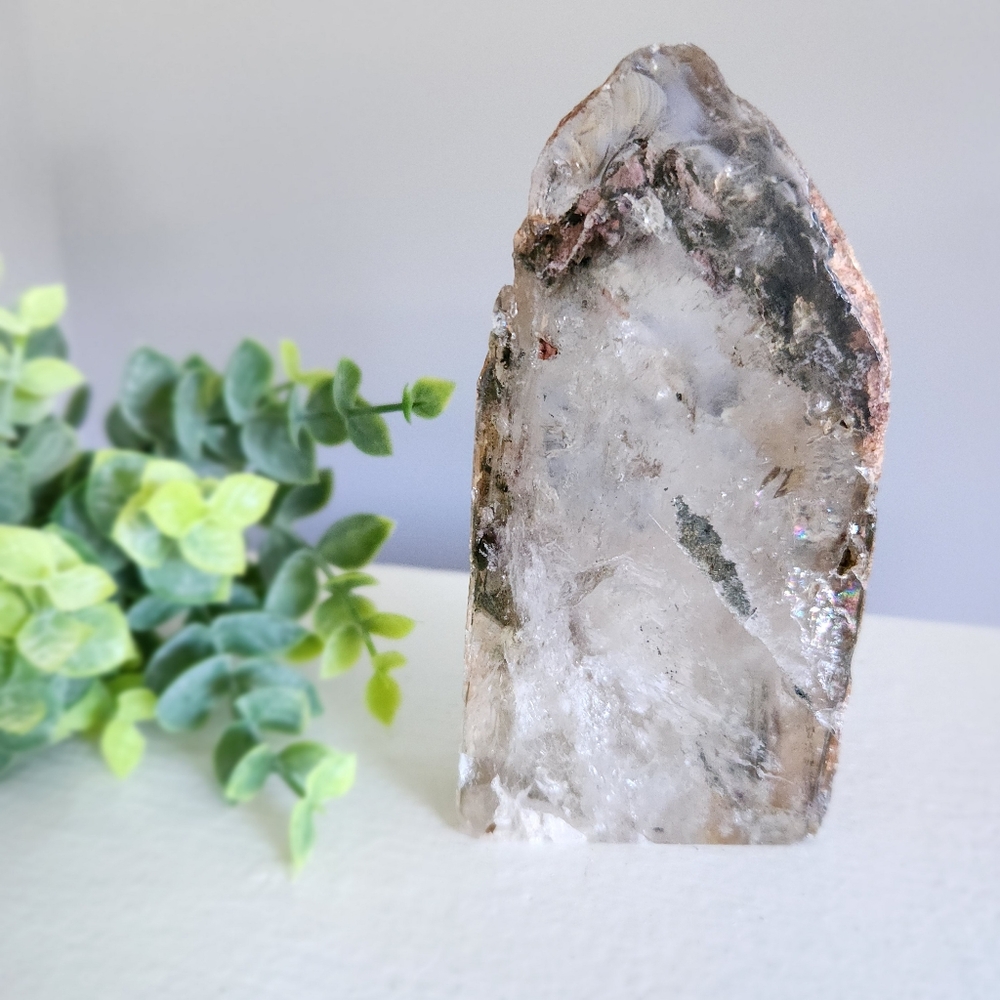 Garden quartz freeform